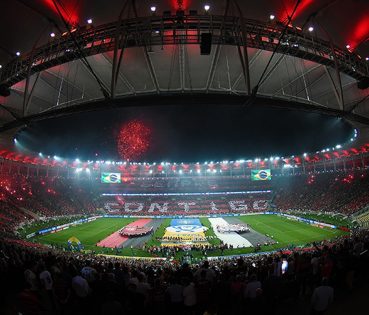 Torcida do Corinthians estabelece novo recorde de público em jogos